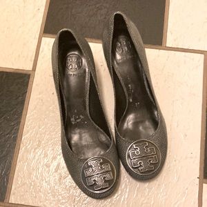 Tory Burch - Gunmetal gray block heels